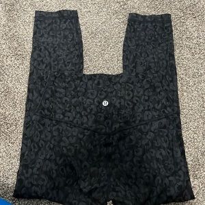 Like new! Lululemon Align Leopard Pants in Size 4
